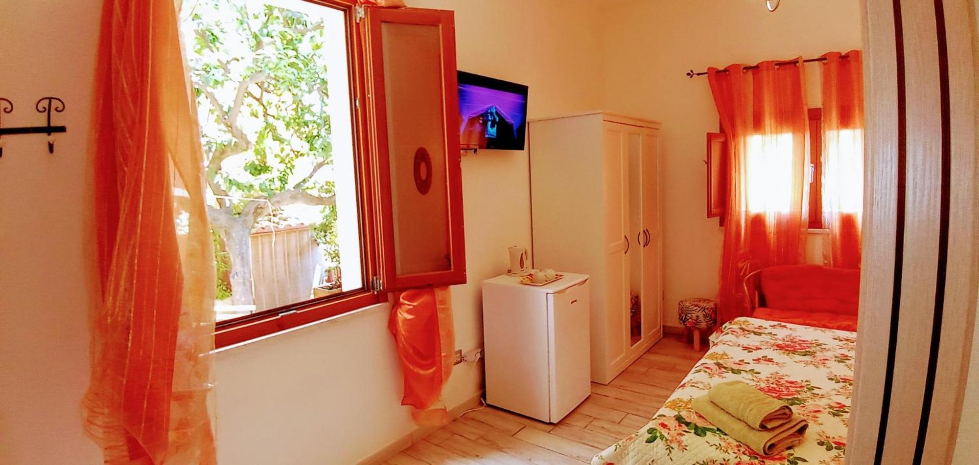 Double Room Private Bathroom