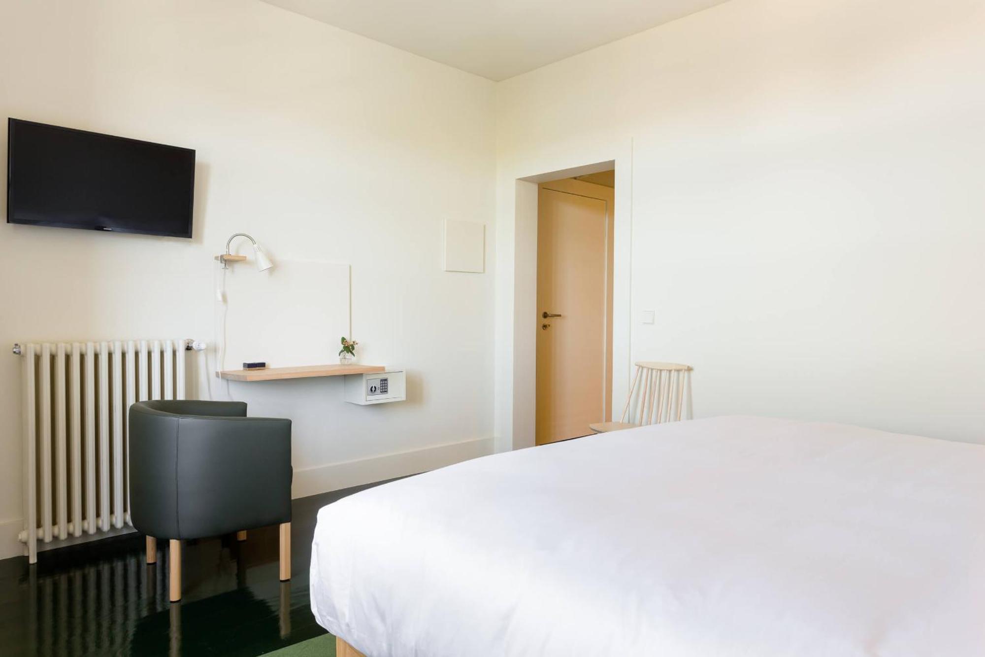 Deluxe Double Room River & Sea View