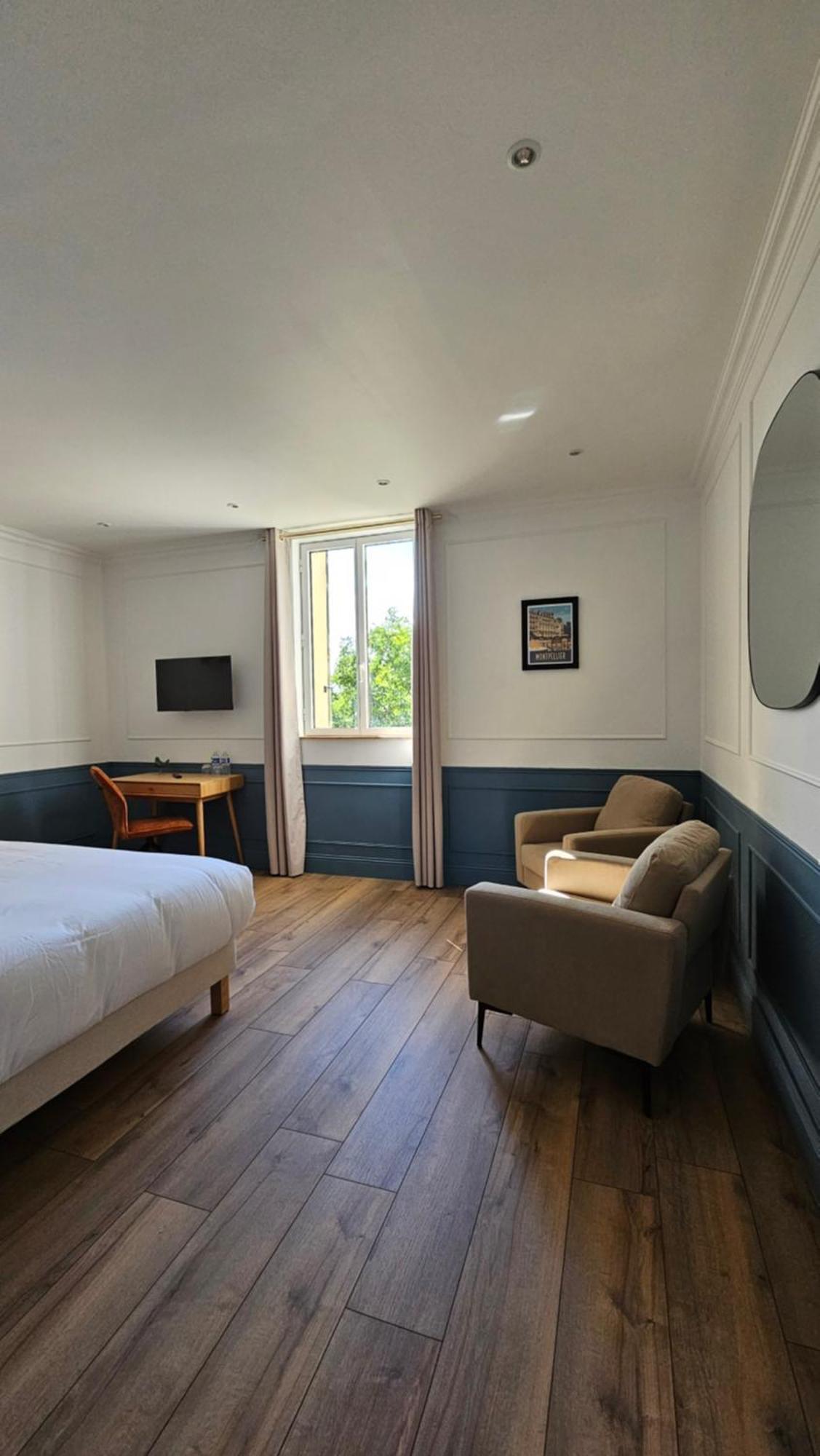 Chambre Lit Queen-Size - Vue sur Jardin