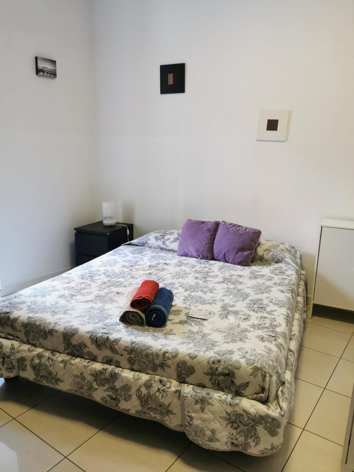 Standard Double Room with Shared Bathroom,1614827035:JPEG