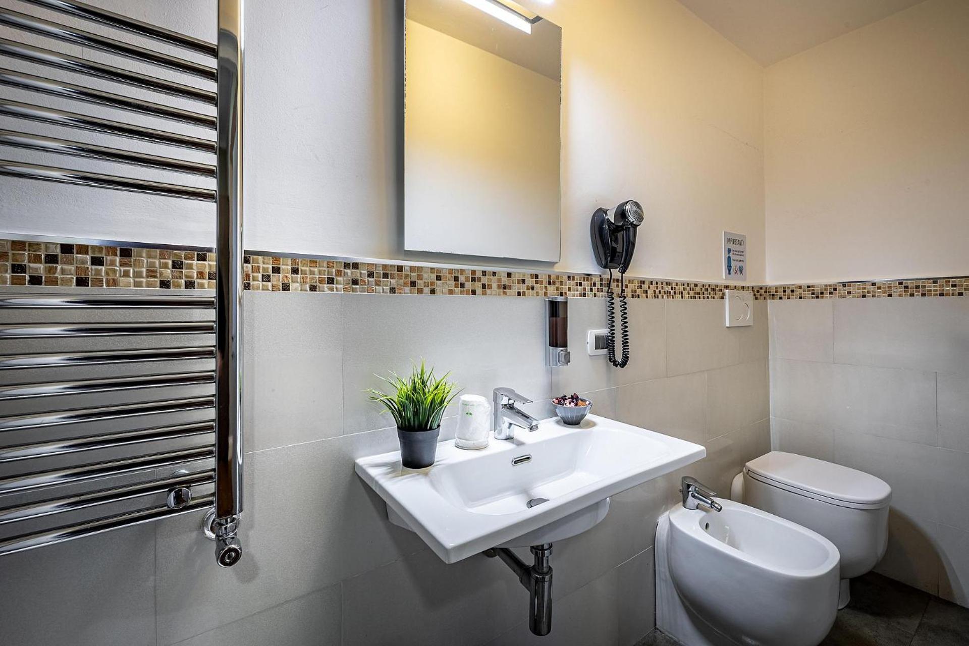 Triple Room Private Bathroom