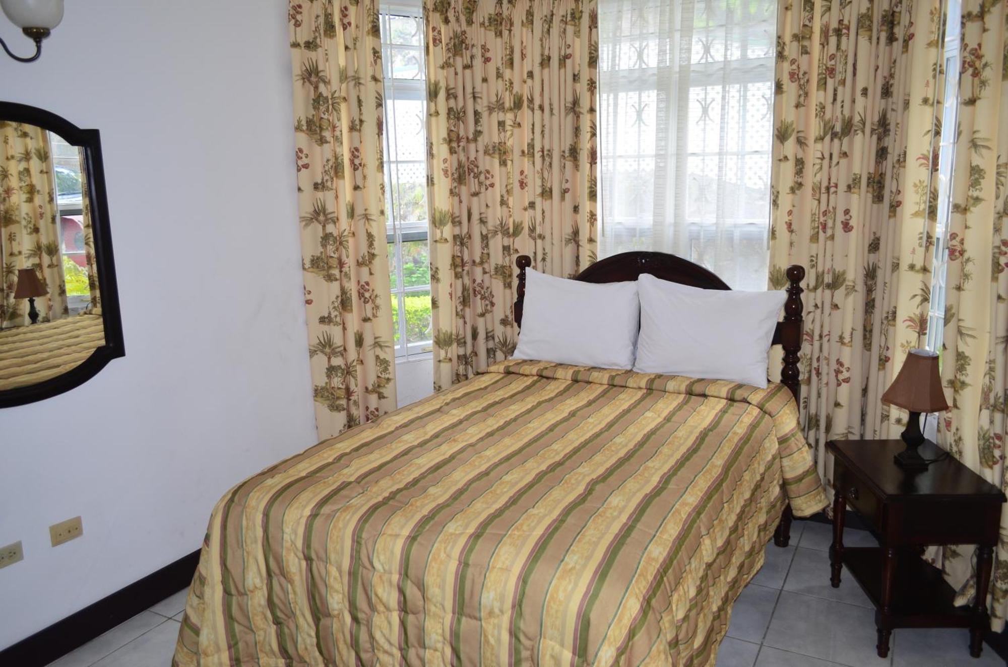 Double Room Garden View