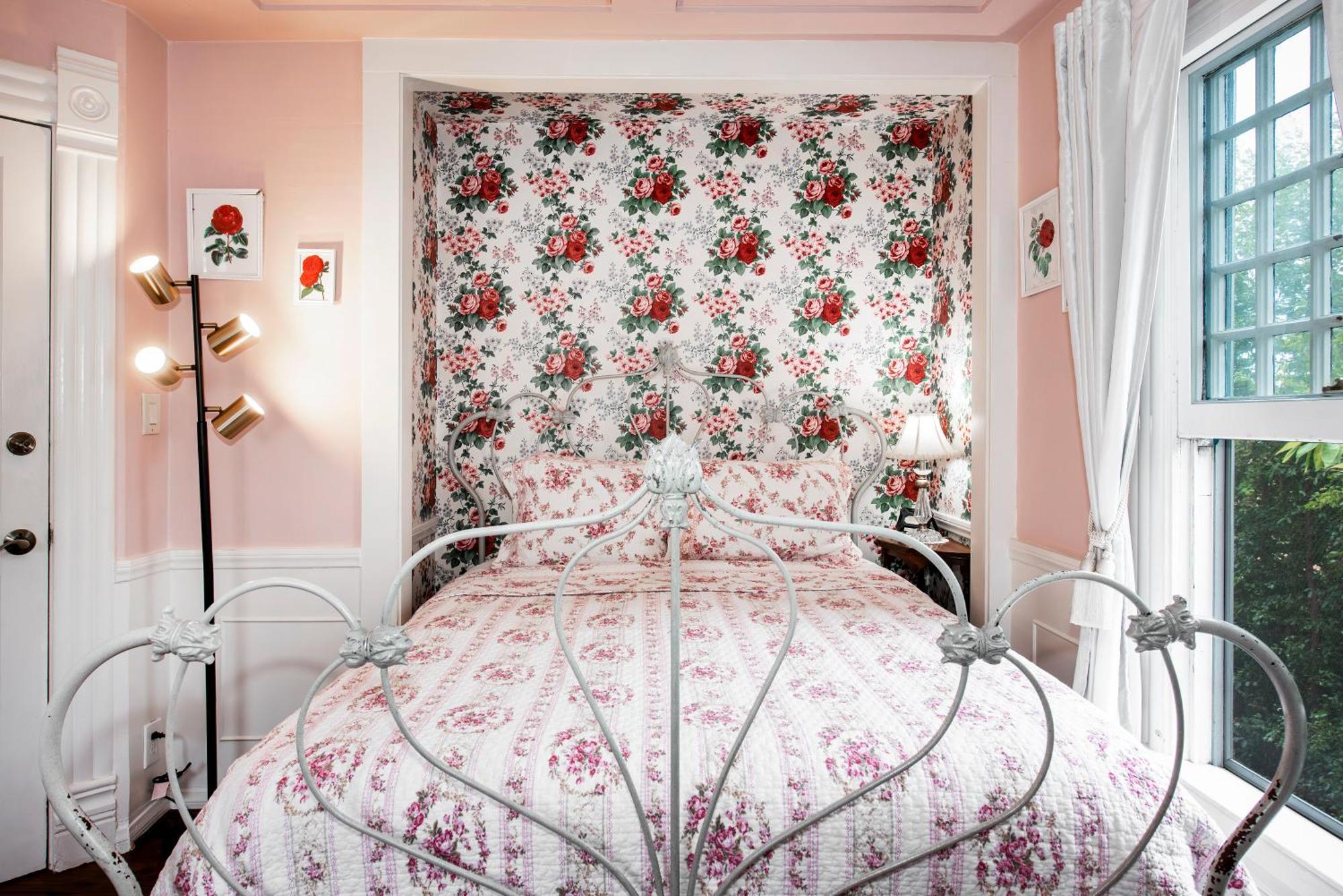 Rose Room