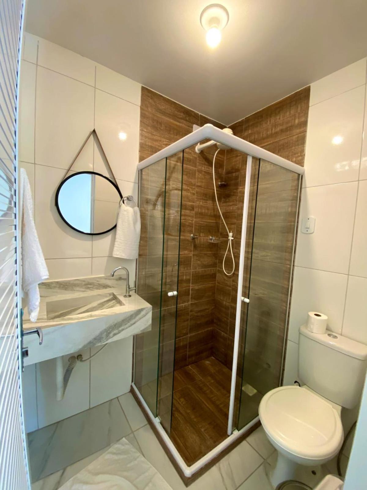 Quarto Triplo Básico