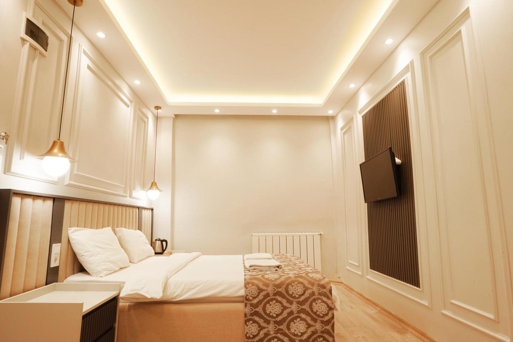 Comfort Dreibettzimmer mit Dusche