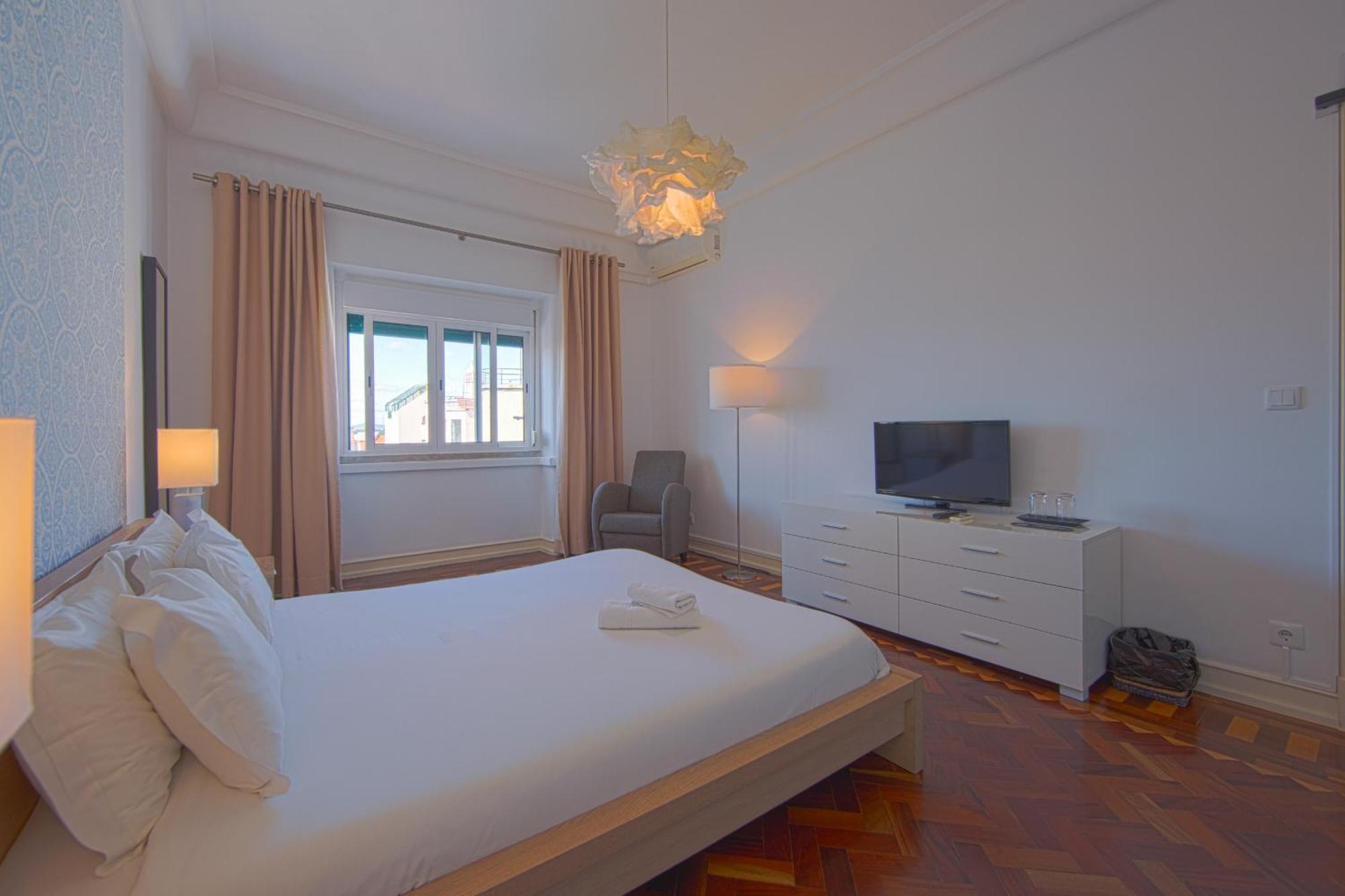 Superior Double Room,1678664136:JPEG