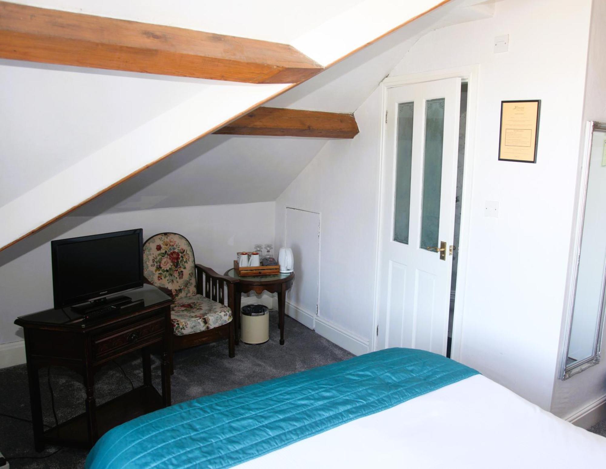 Small Double Room