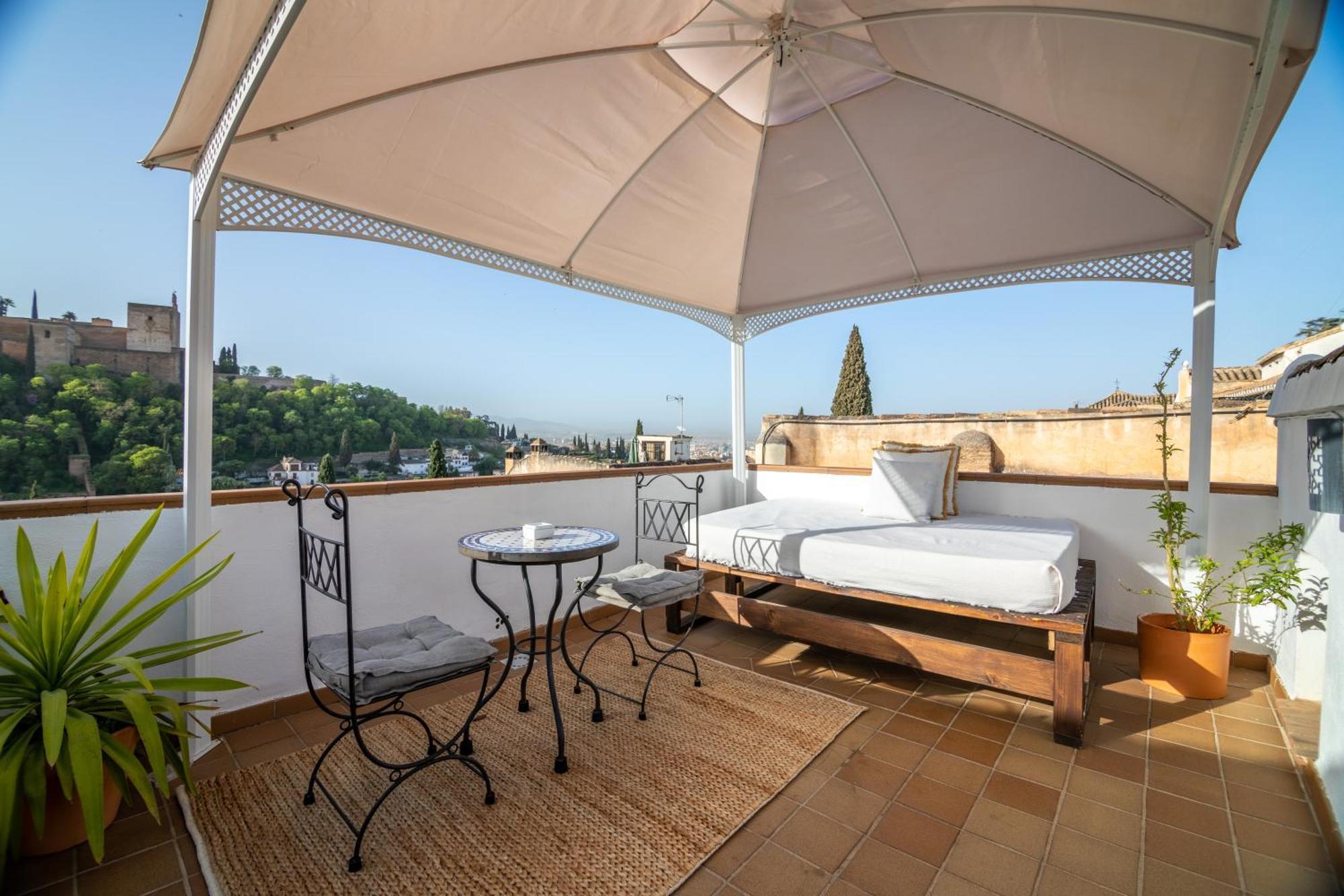 Deluxe Tweepersoonskamer met Balkon