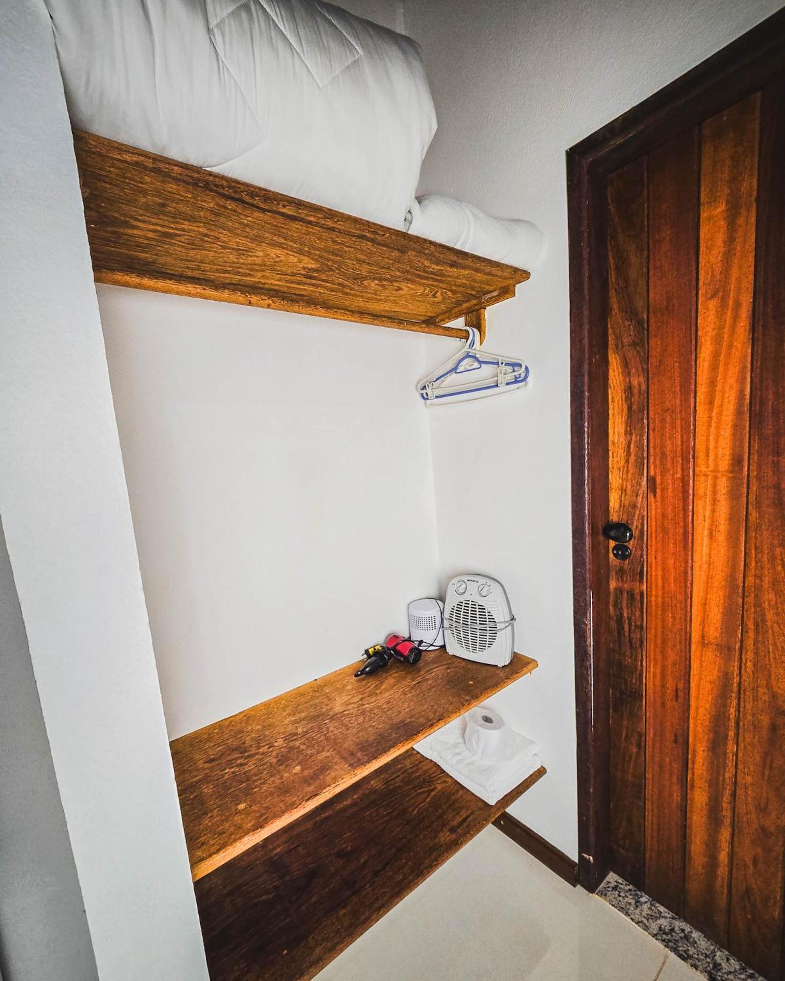 Family Room,1675860891:JPEG