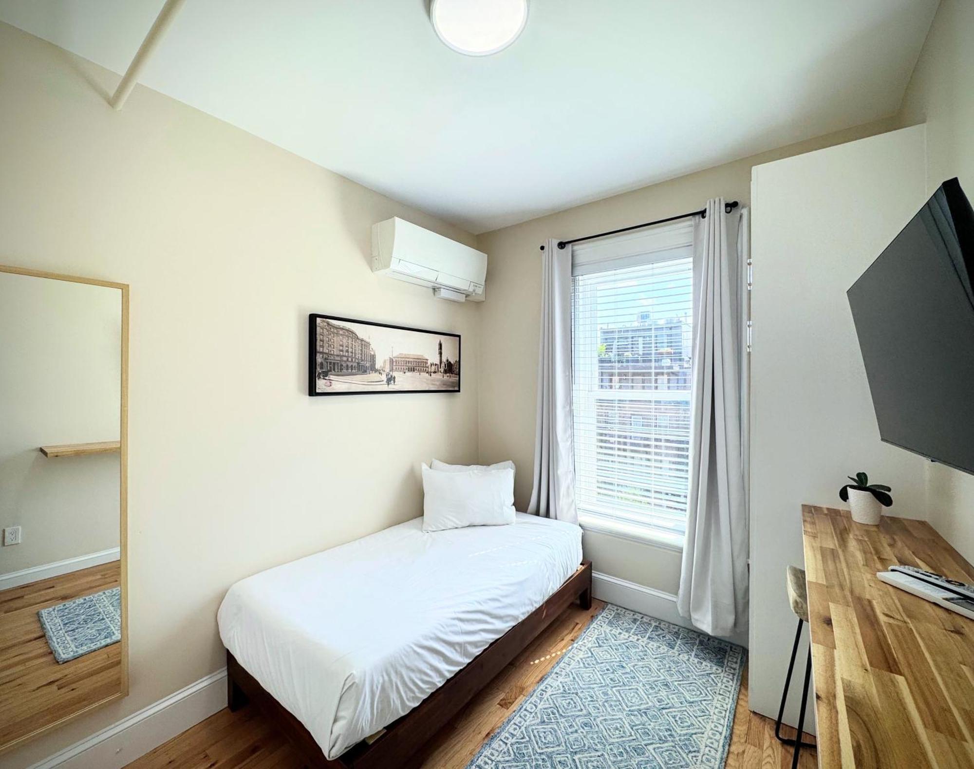 Single Room with Shared Bathroom,1704873296:JPEG