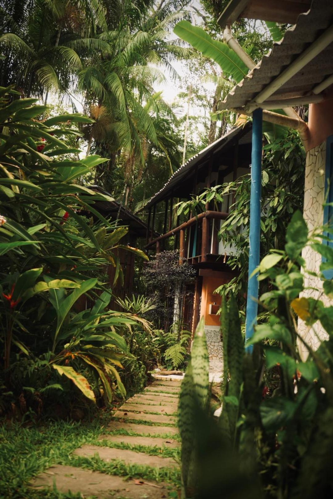 Bungalow Water Front