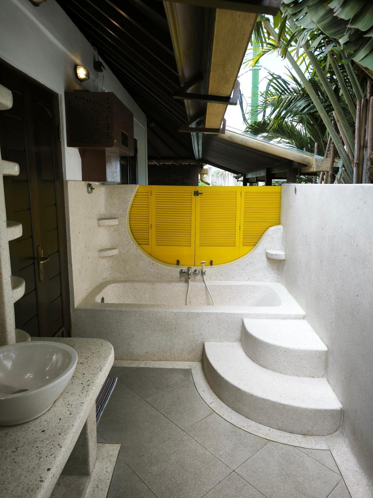 Taman Toya Guesthouse Deluxe