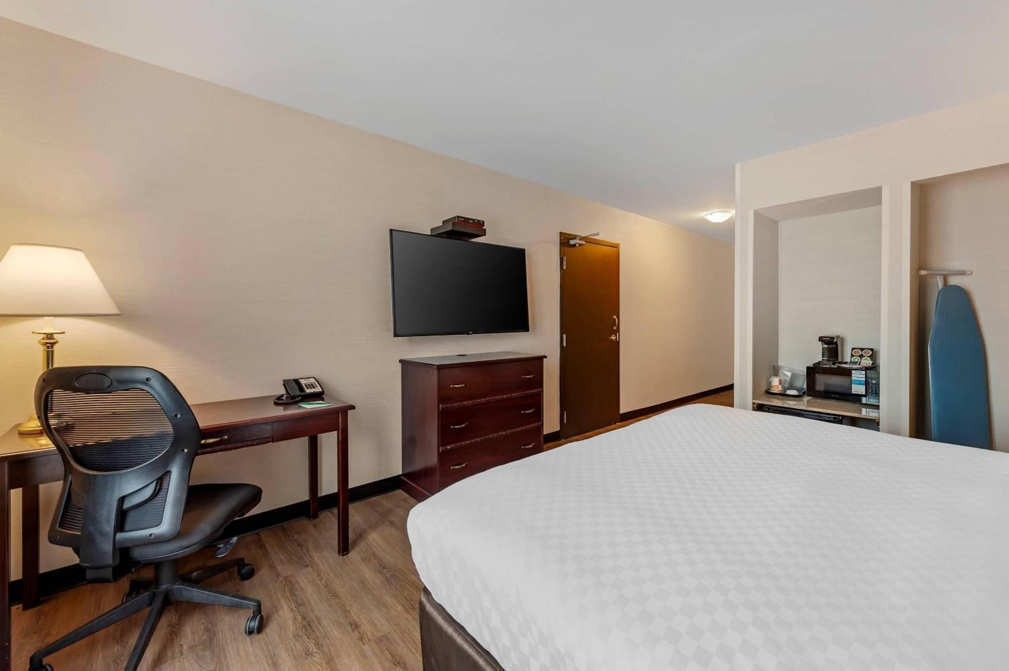 King Room Disability Access or Non-Smoking