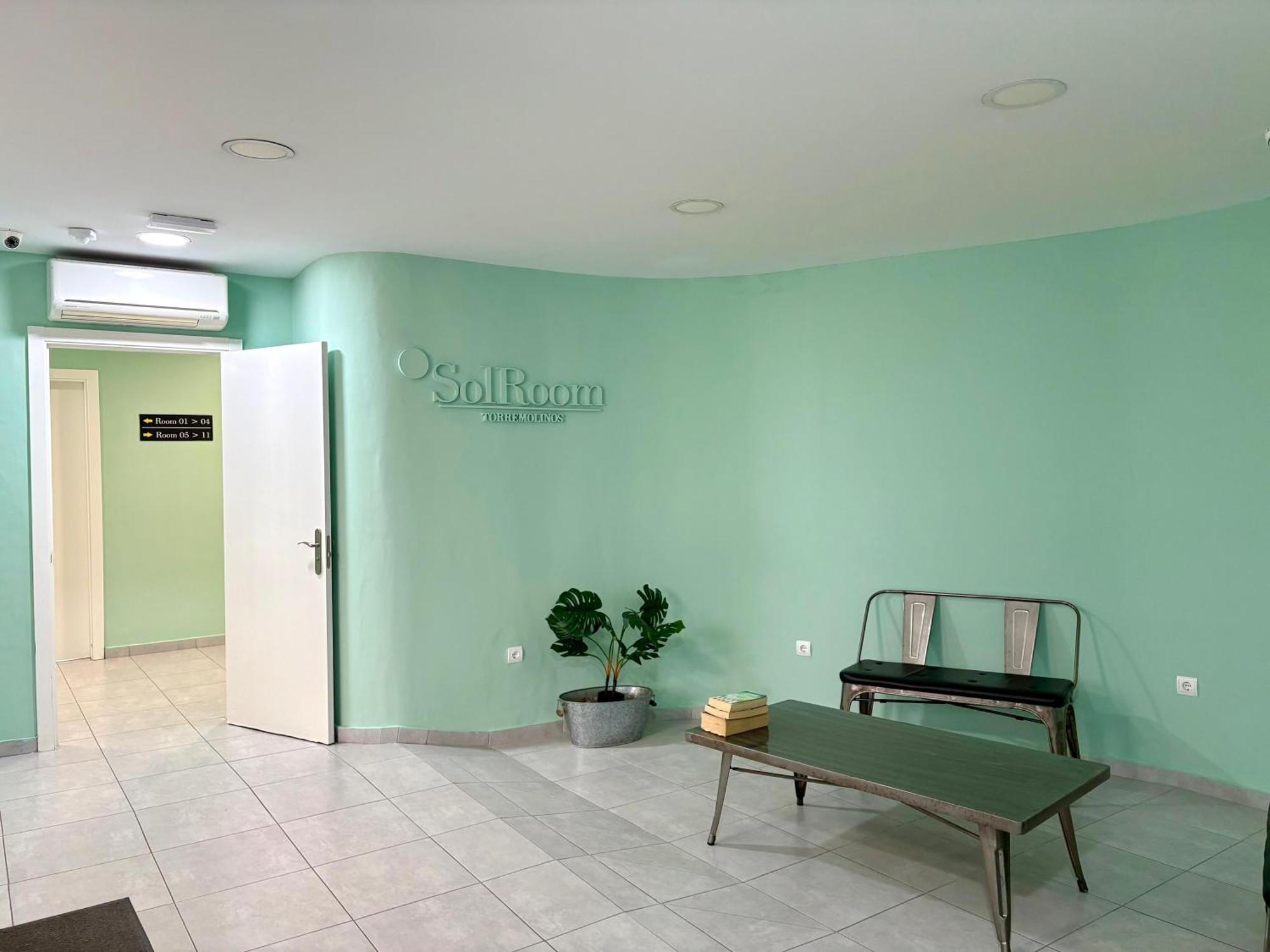 Double Room Private Bathroom