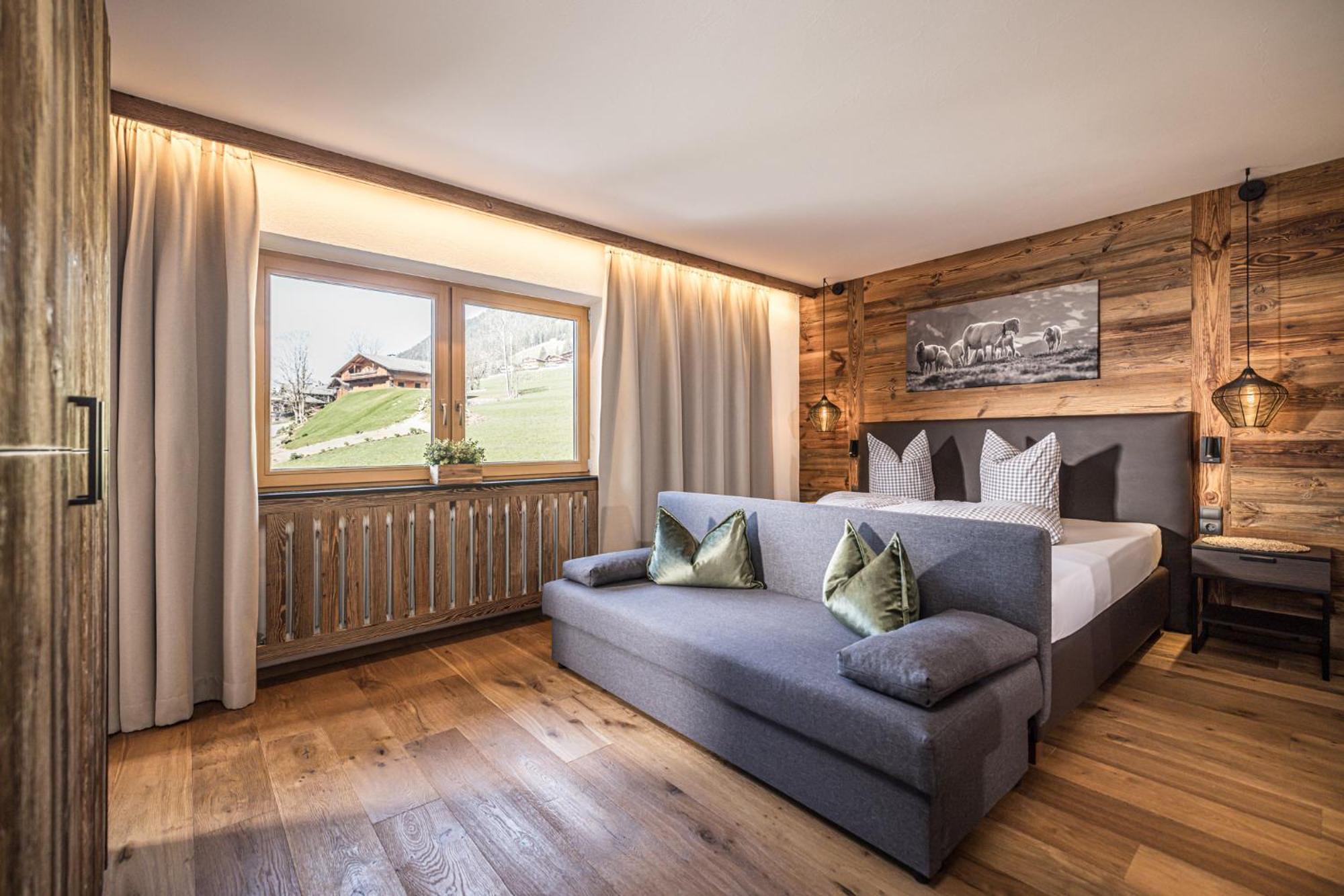 Two-Bedroom Apartment,1765221904:JPEG