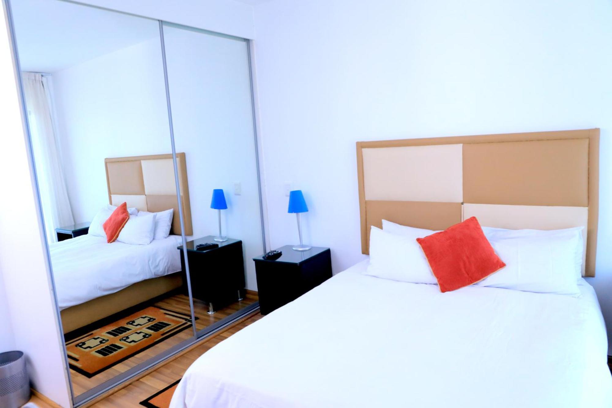 Quarto Duplo
