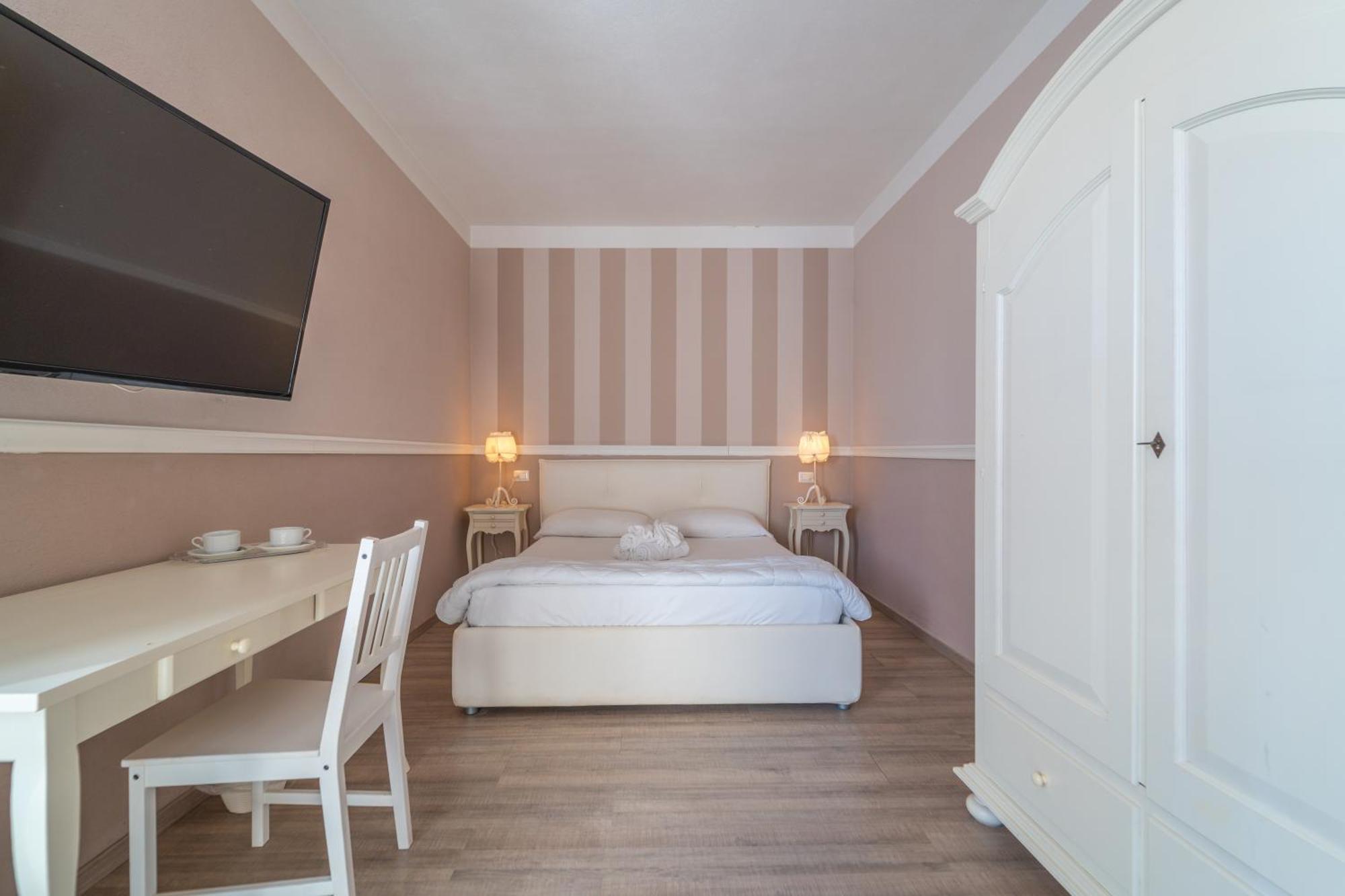 Double Room Balcony,1766155849:JPEG