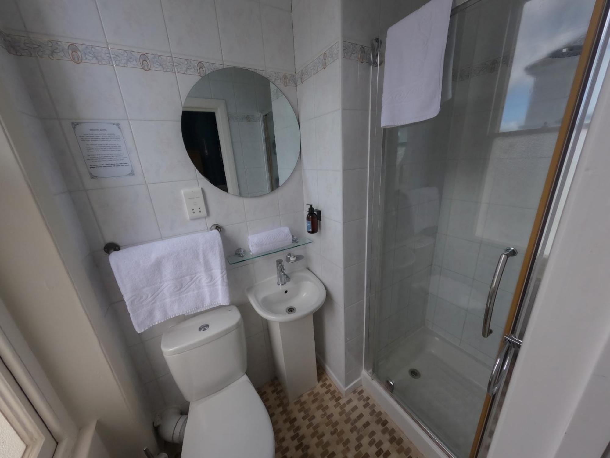 Standard Single Room