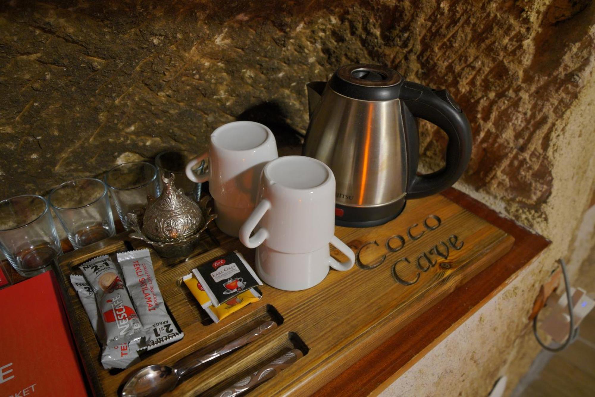 Standard Cave Room