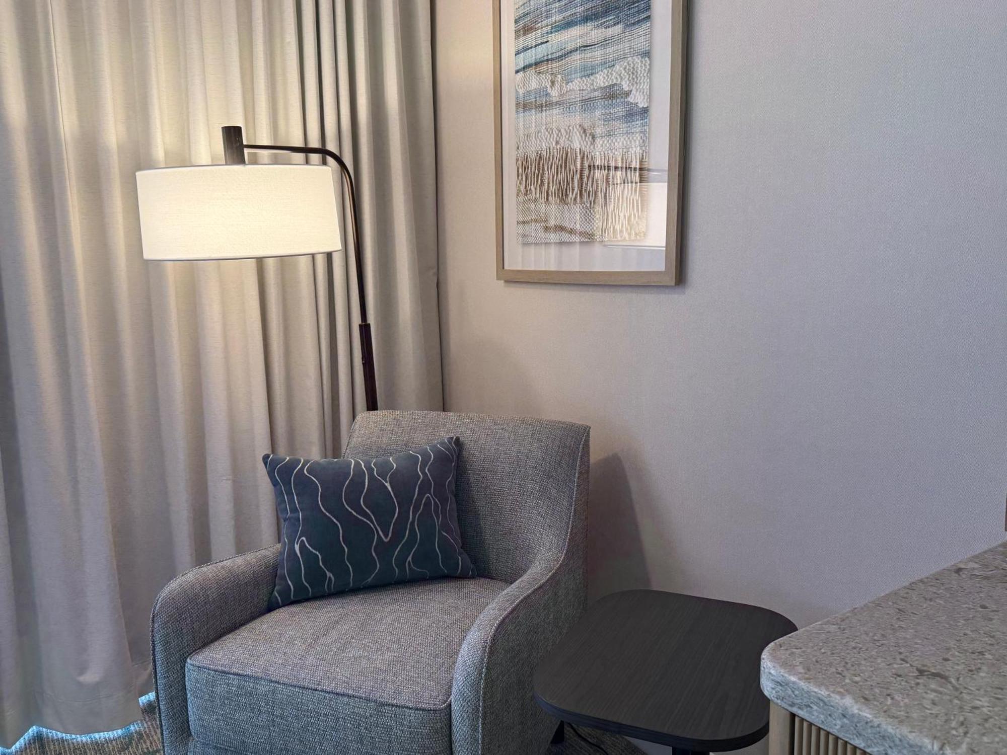 Deluxe Room 1 King Bed Balcony Upper Floors