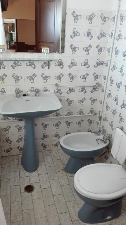 Quarto Duplo com Varanda e Vista Mar