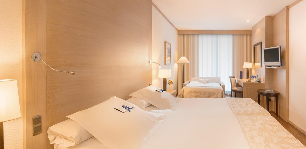 Double Room with Extra Bed,1709783760:JPEG