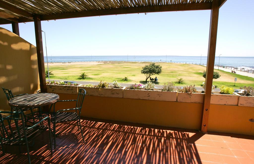 Deluxe Suite with Sea View