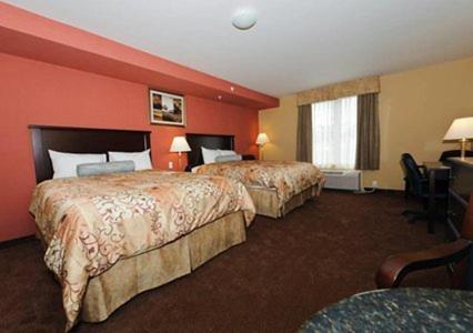 Queen Room Two Queen Beds Non-Smoking