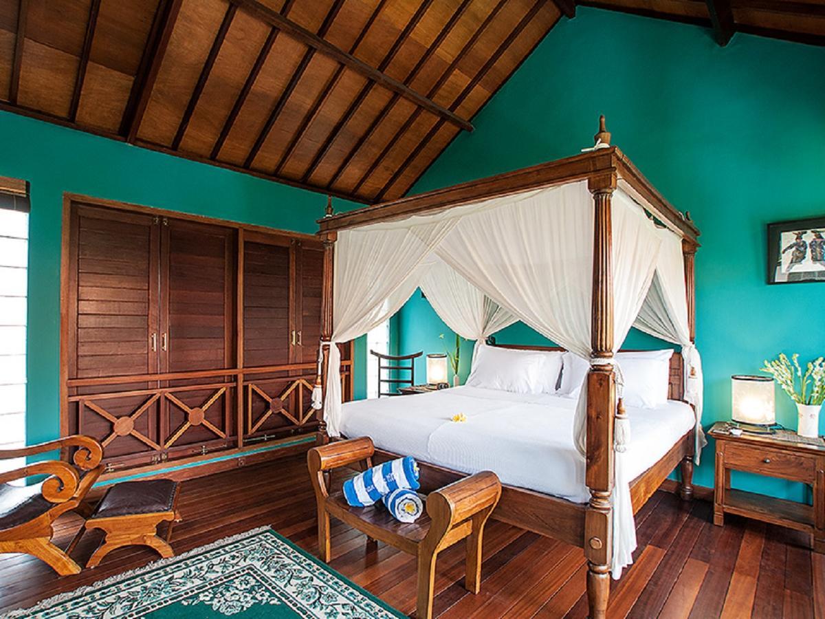 Three-Bedroom Villa Private Pool