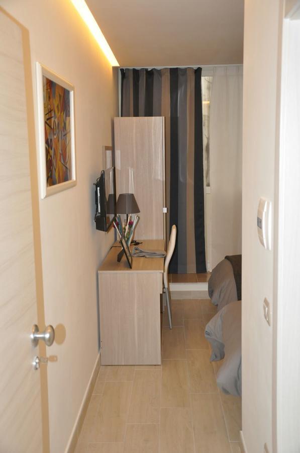 Double or Twin Room,608835148:JPEG