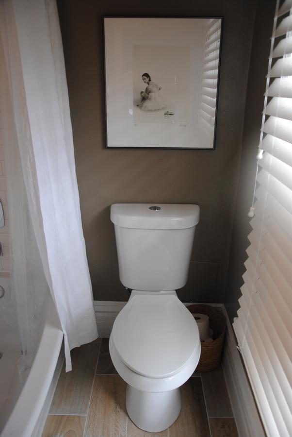 Bedroom 3 Deluxe Double Room Private Bathroom