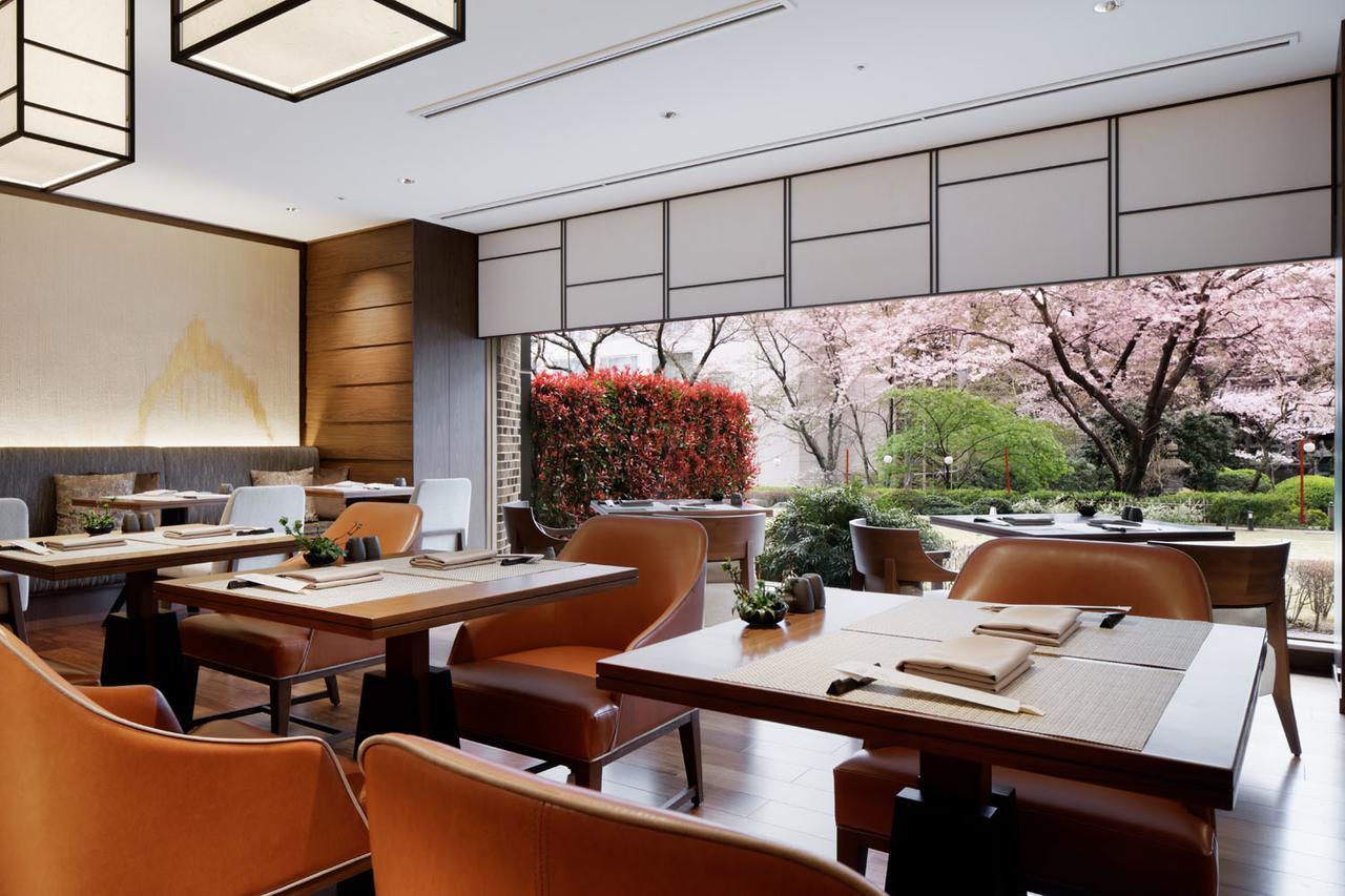 Club Superior Double Room Club Lounge Access Club Lounge Non-Smoking
