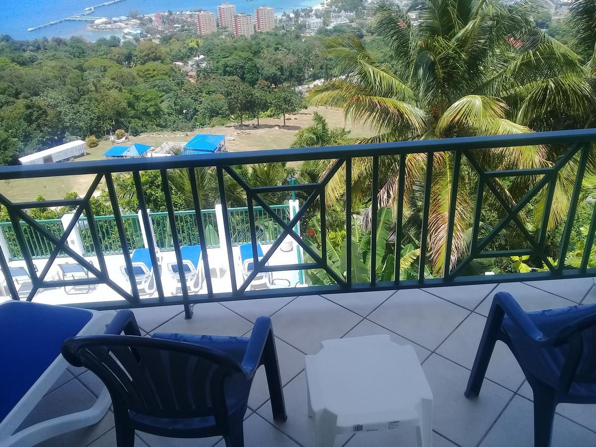 Deluxe Double Room Balcony