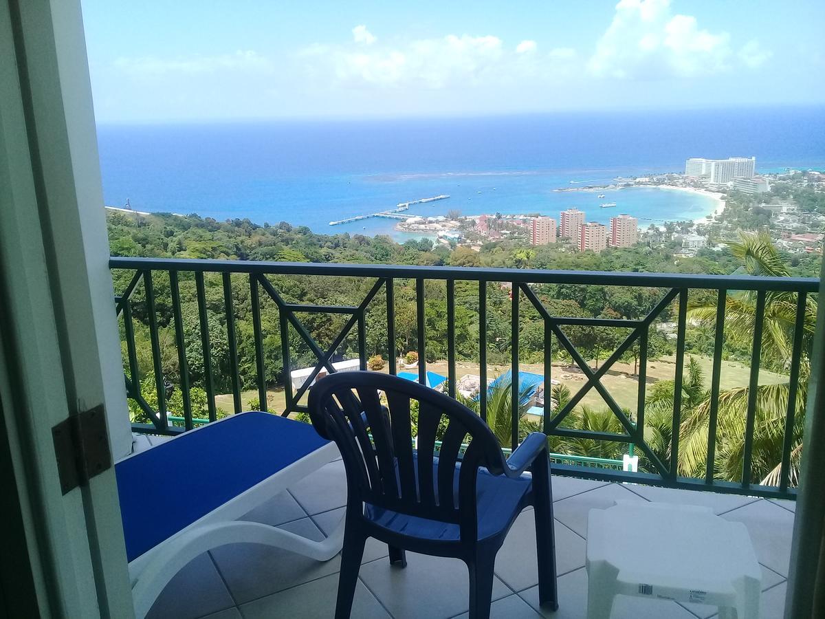 Deluxe Double Room Balcony