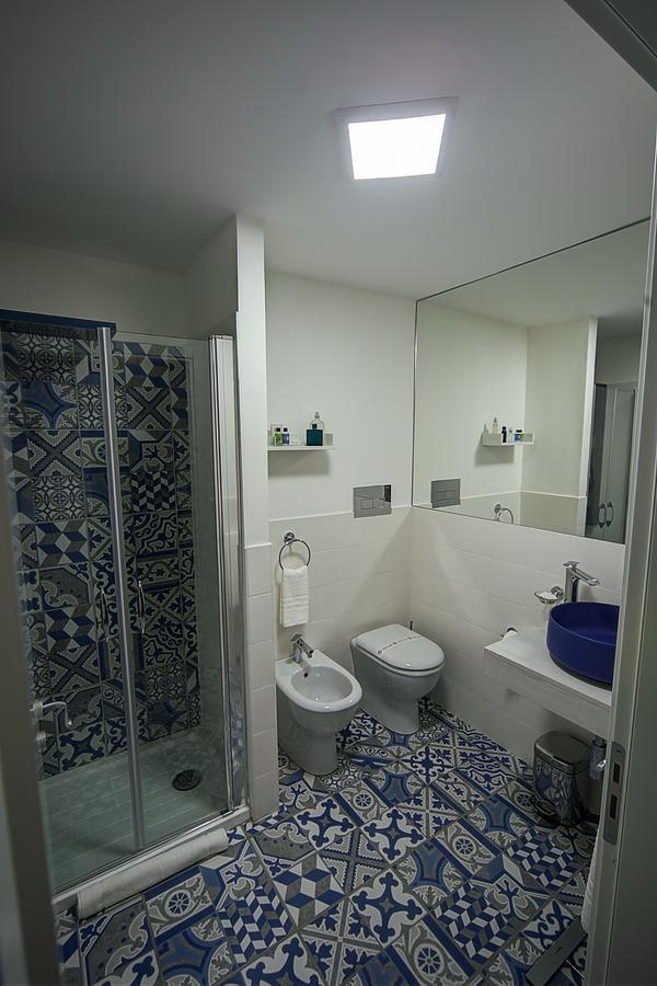 Deluxe Single Room,660720477:JPEG