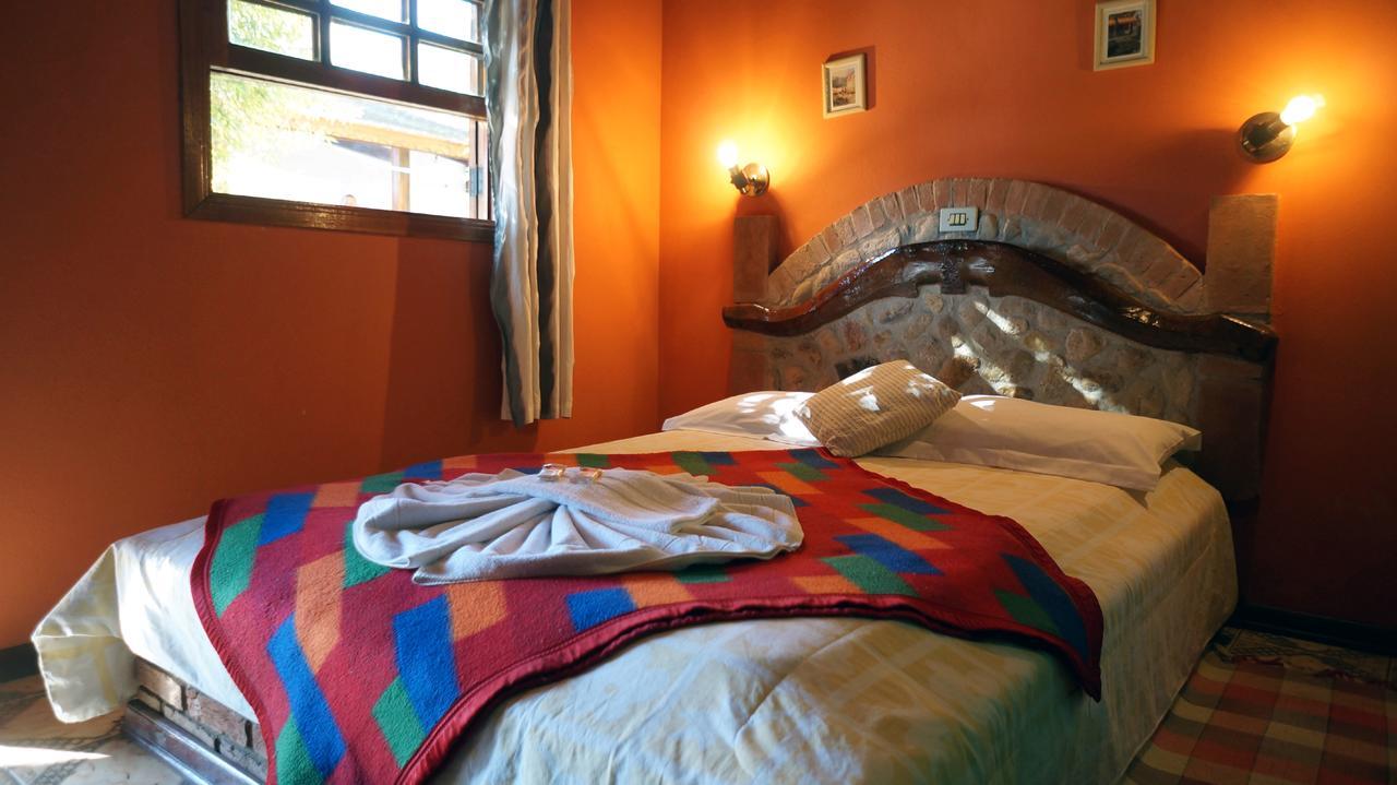 Chalet,721036552:JPEG