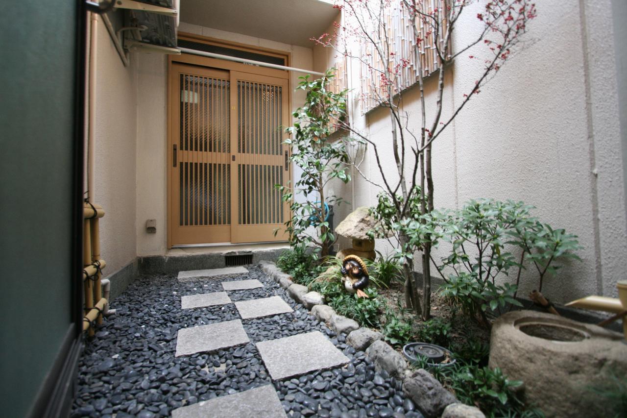 Triple Room Private Bathroom