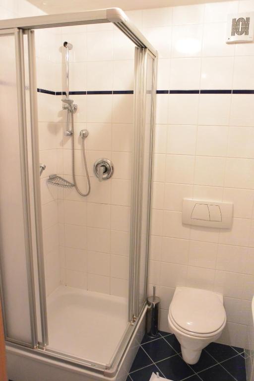 Single Room,66582502:JPEG