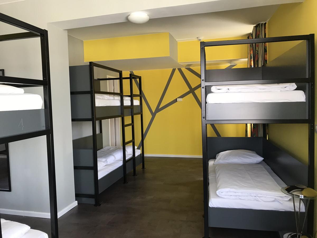 Bed in Gemengde Slaapzaal met 8 Bedden