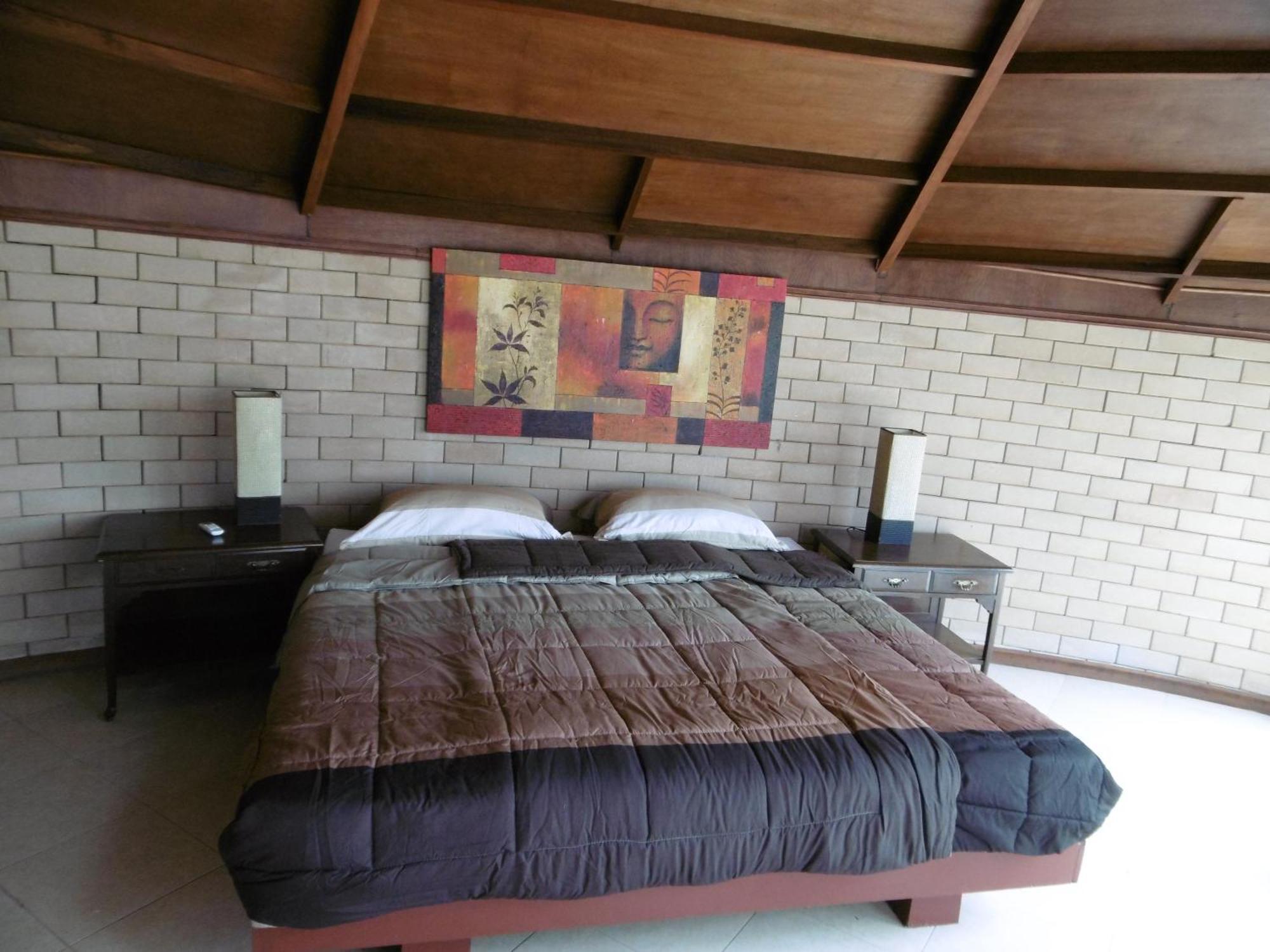 Executive Triple Room