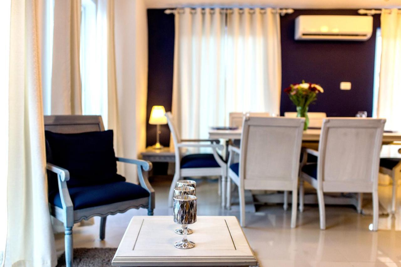 Three-Bedroom Apartment with Ocean View