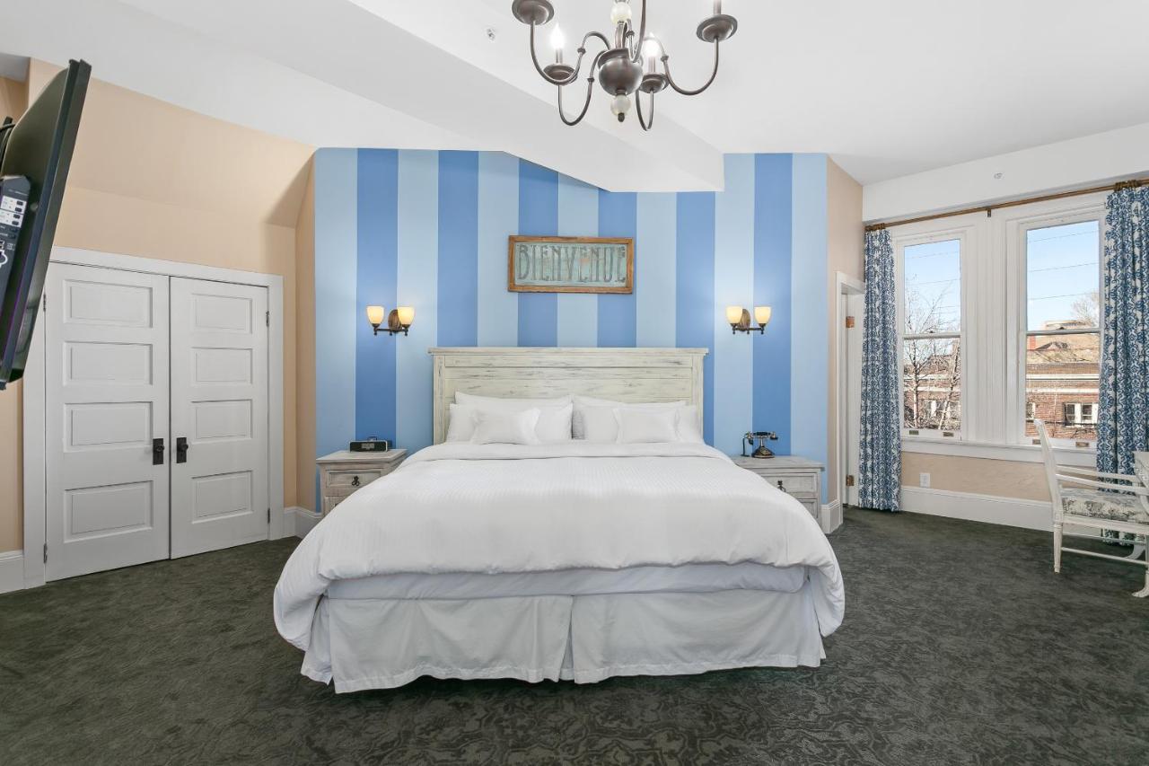 King Suite