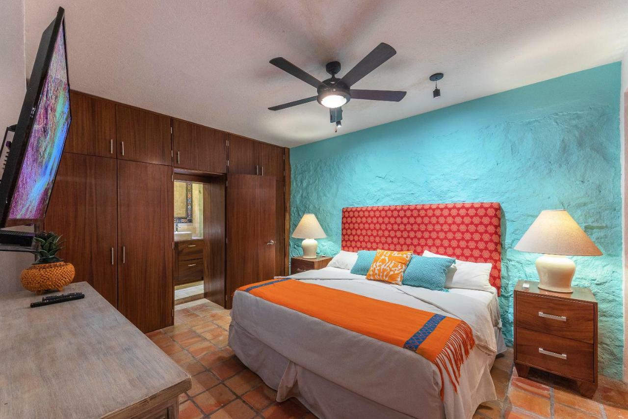 Deluxe King Room,785855379:JPEG