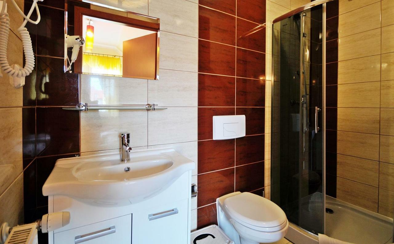 Doppelzimmer mit Balkon