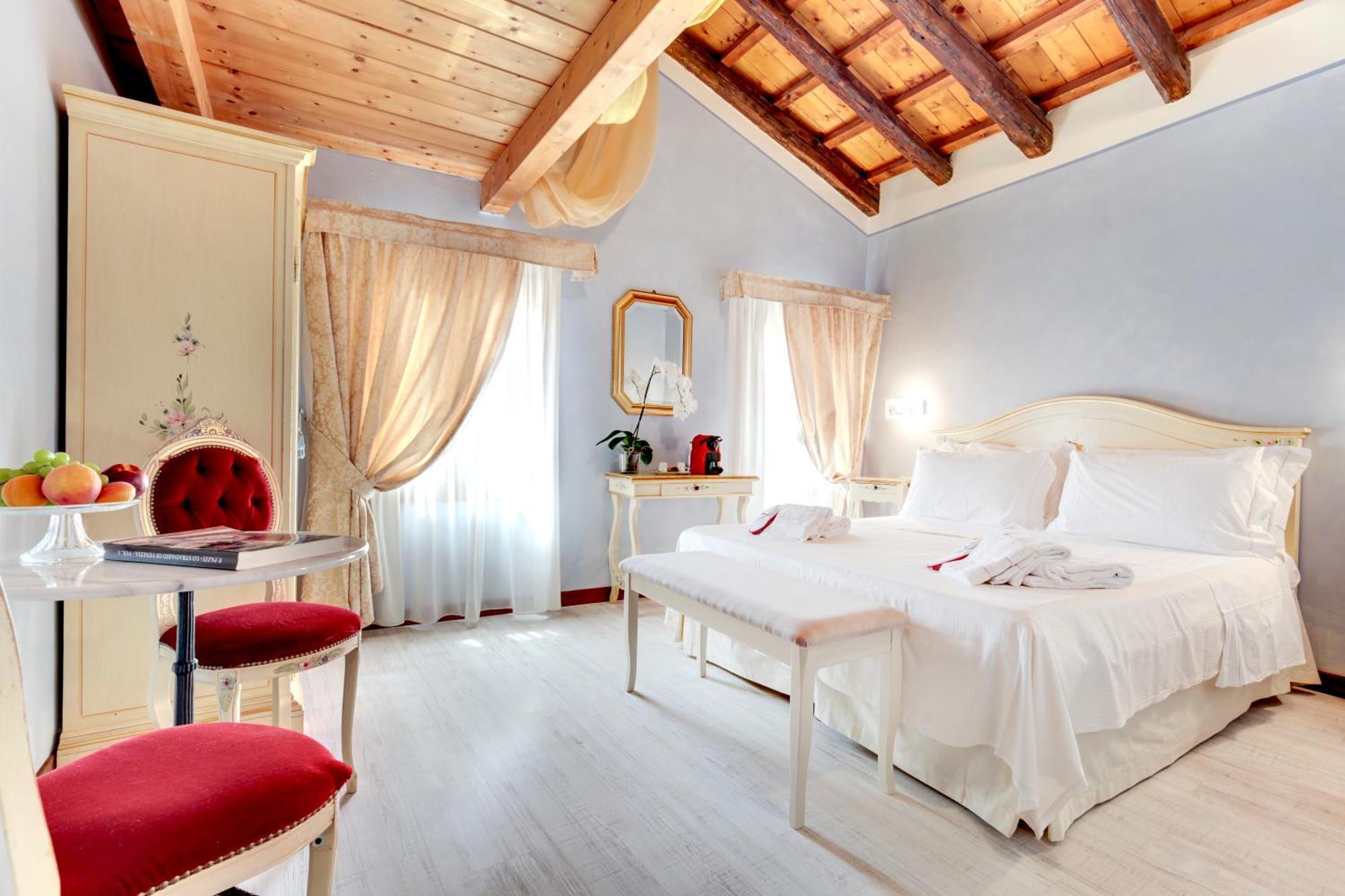 Standard Double Room,1084725793:JPEG