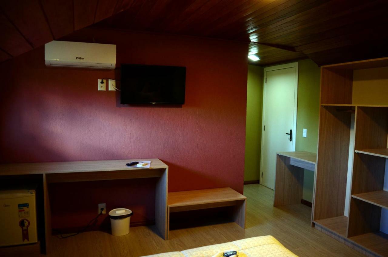 Quarto Duplo