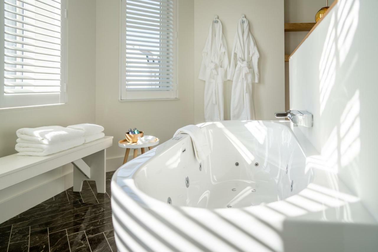 Double Room Spa Bath