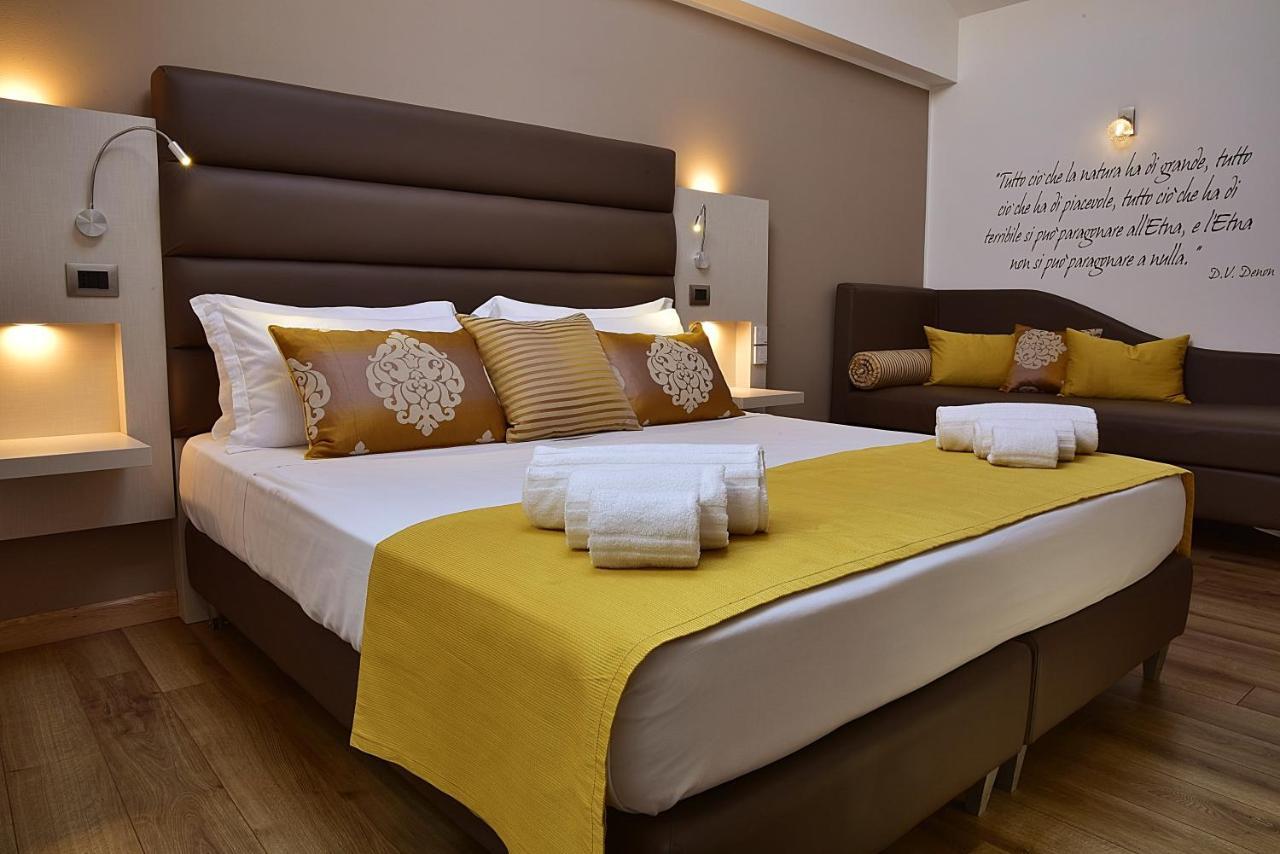 Large Double or Twin Room