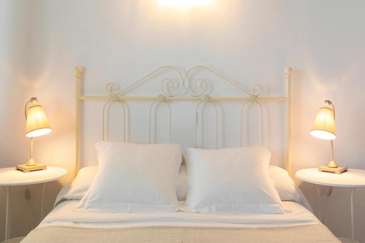 Double Room with Doubled bed,957300736:JPEG
