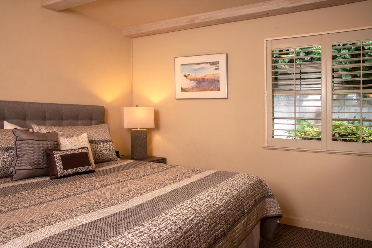 Executive Two-Bedroom Suite,967443835:JPEG